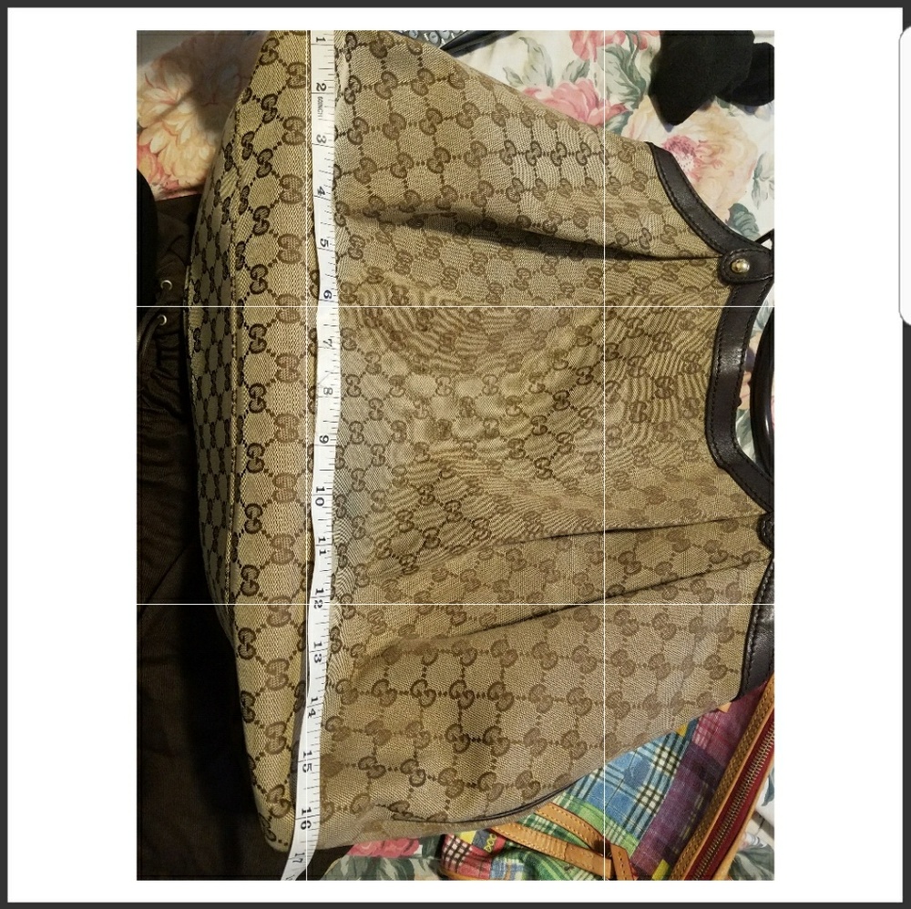 Gucci Sukey Large Shoulder Bag - Picture 7 of 8